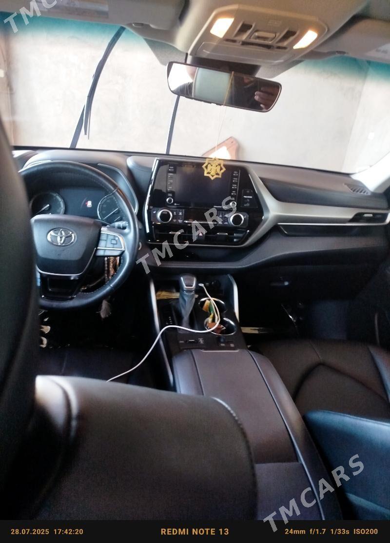 Toyota Highlander 2021 - 650 000 TMT - Tejen - img 3