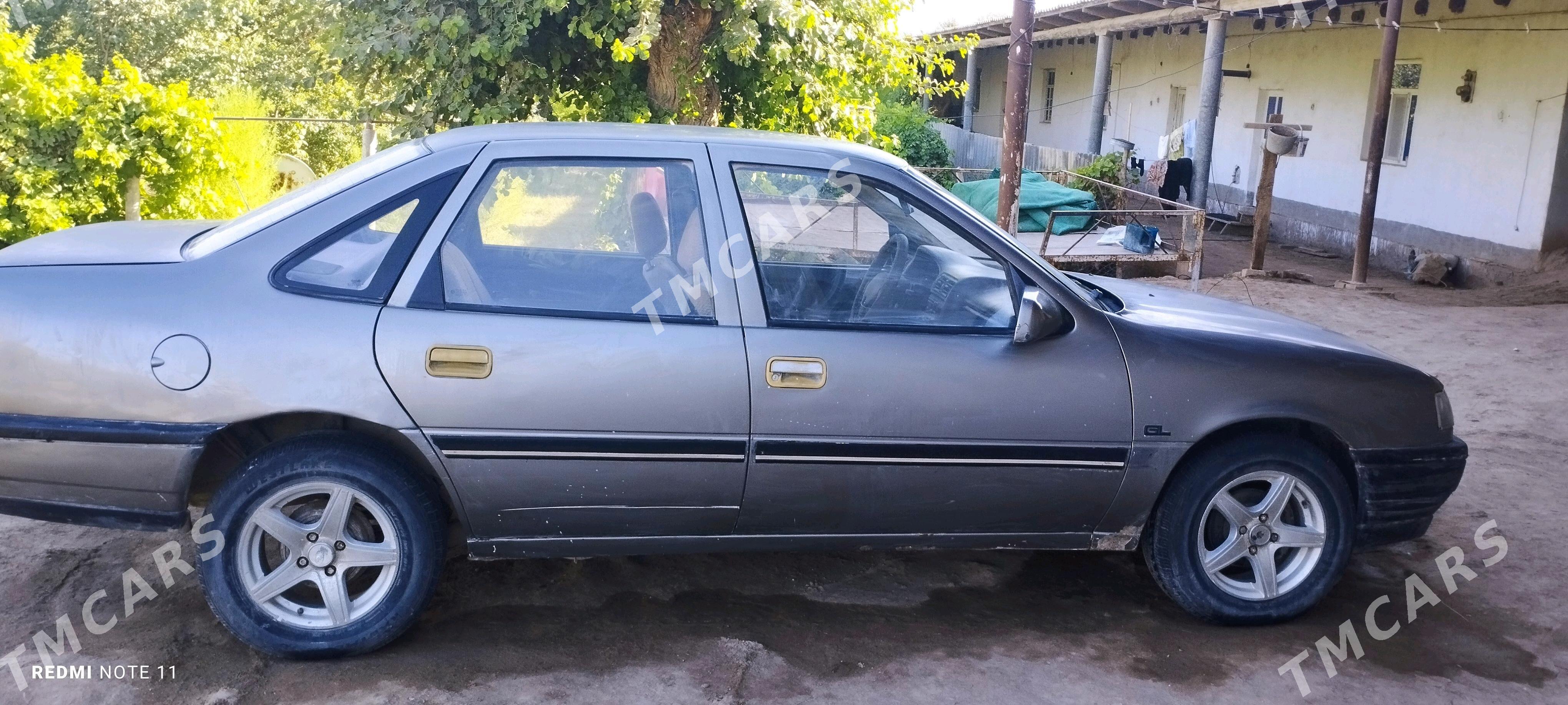 Opel Vectra 1991 - 33 000 TMT - Керки - img 3