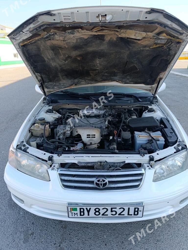 Toyota Camry 2001 - 150 000 TMT - Керки - img 2