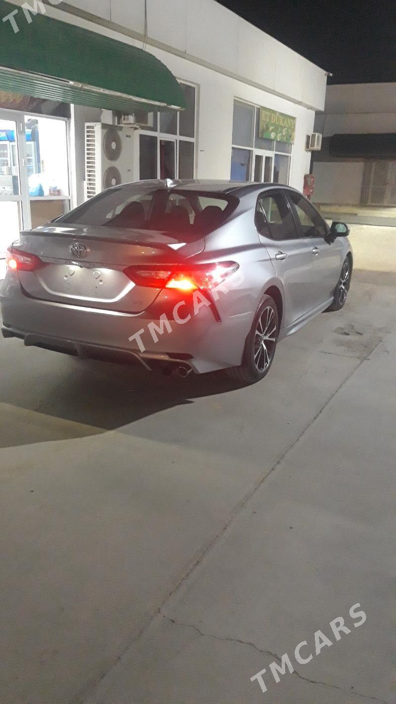 Toyota Camry 2020 - 285 000 TMT - Теджен - img 3