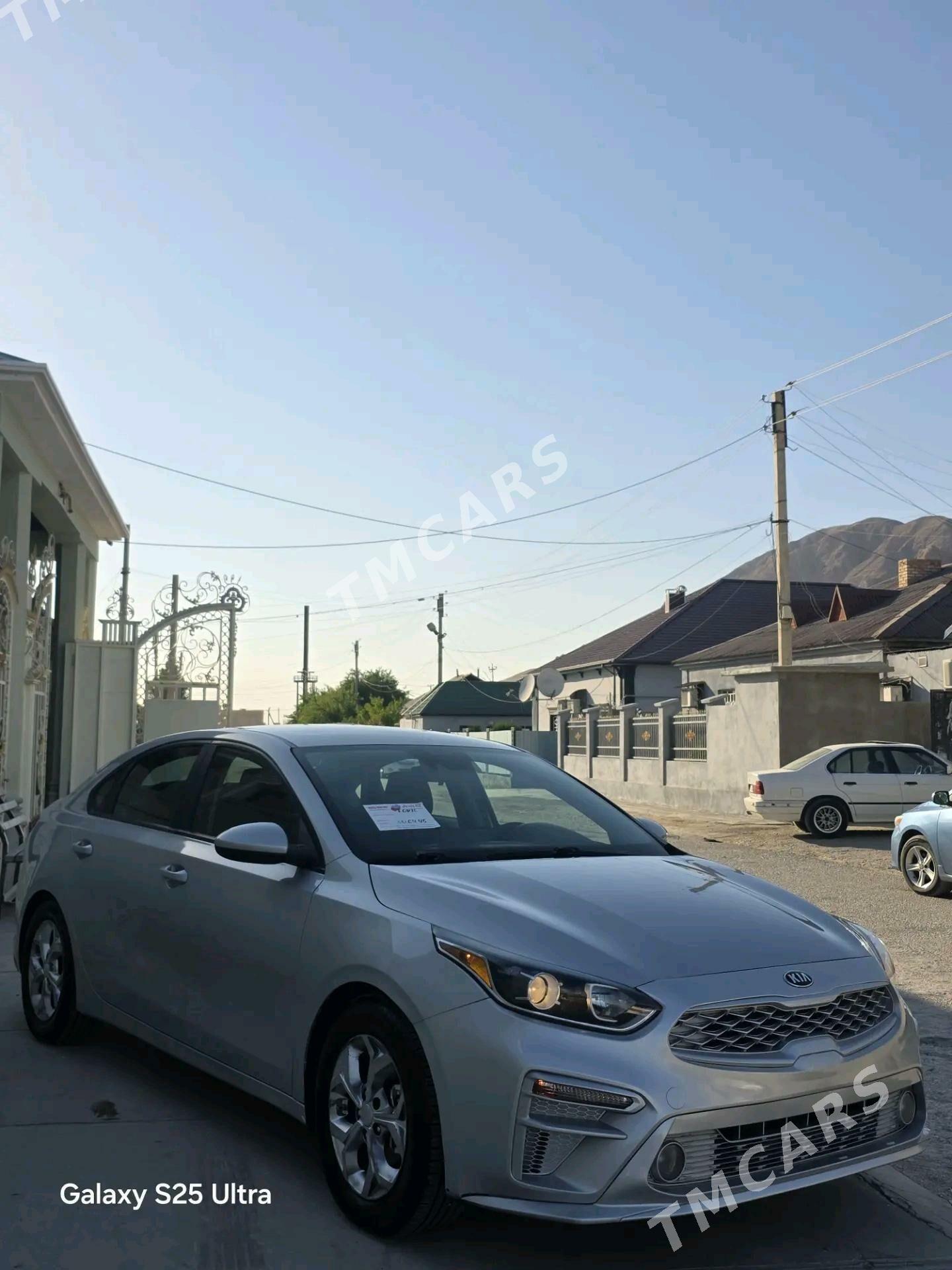 Kia Forte 2021 - 220 000 TMT - Балканабат - img 9