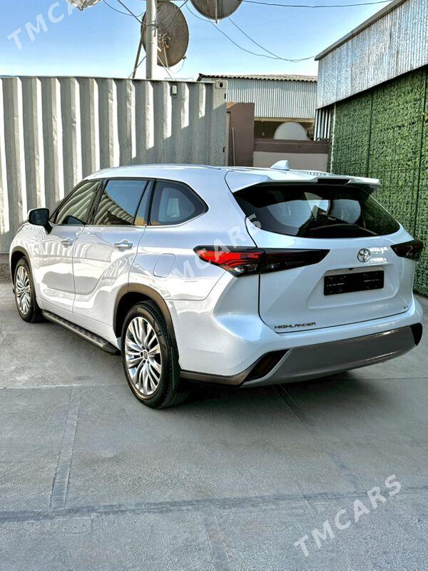 Toyota Highlander 2023 - 590 000 TMT - Aşgabat - img 10