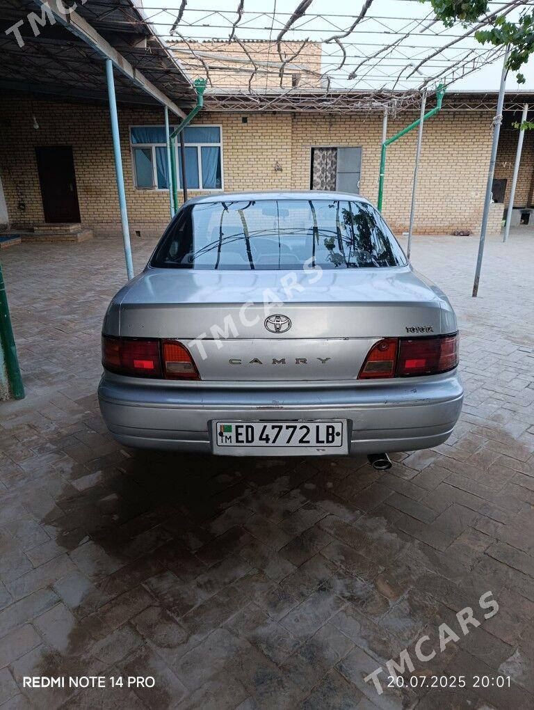 Toyota Camry 1993 - 78 000 TMT - Türkmenabat - img 2
