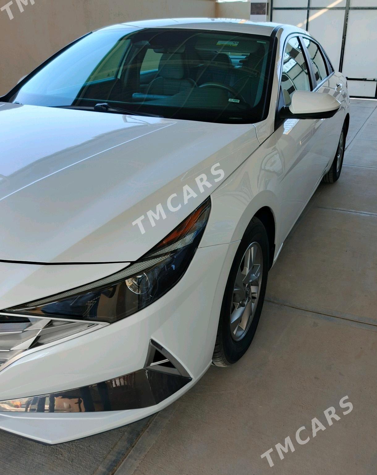 Hyundai Elantra 2021 - 240 000 TMT - Aşgabat - img 6