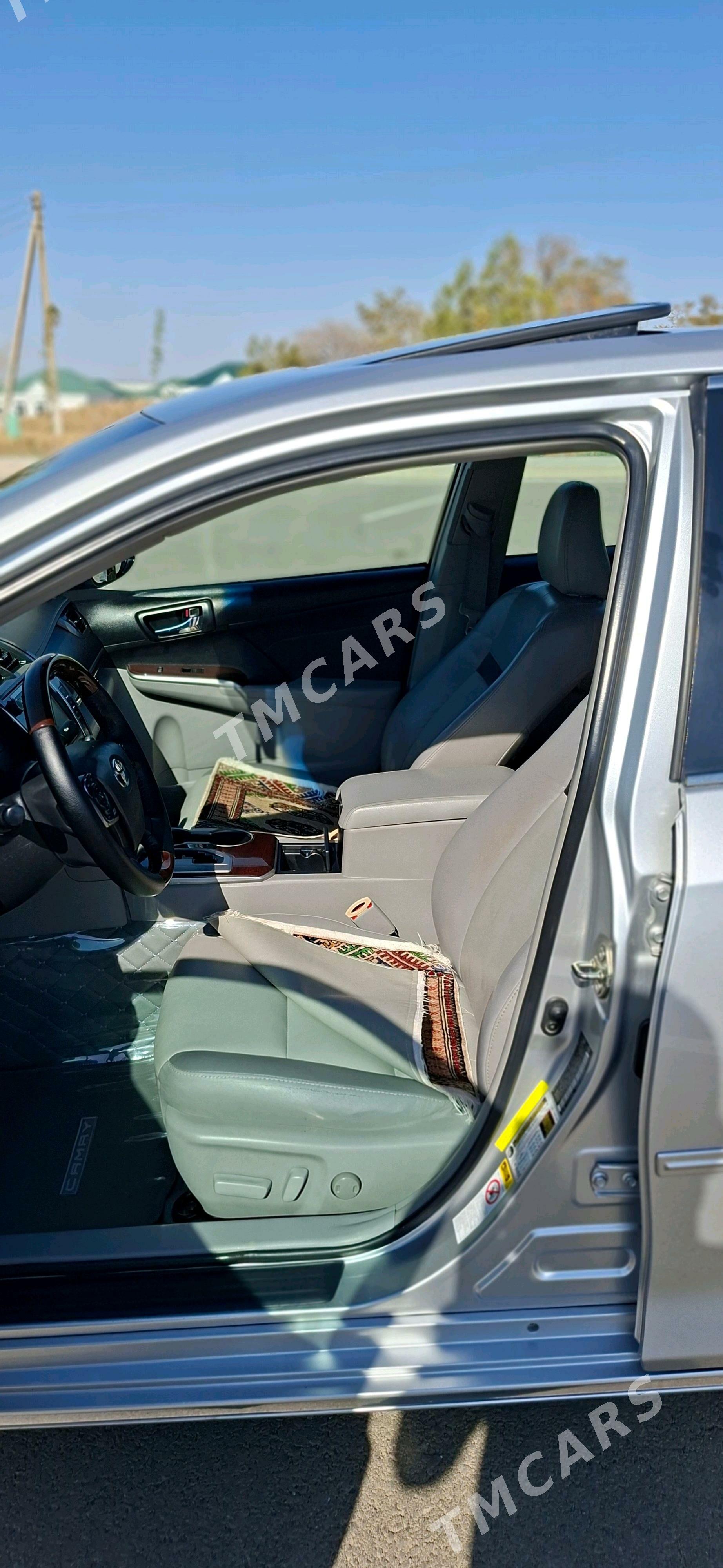 Toyota Camry 2013 - 270 000 TMT - Ашхабад - img 8