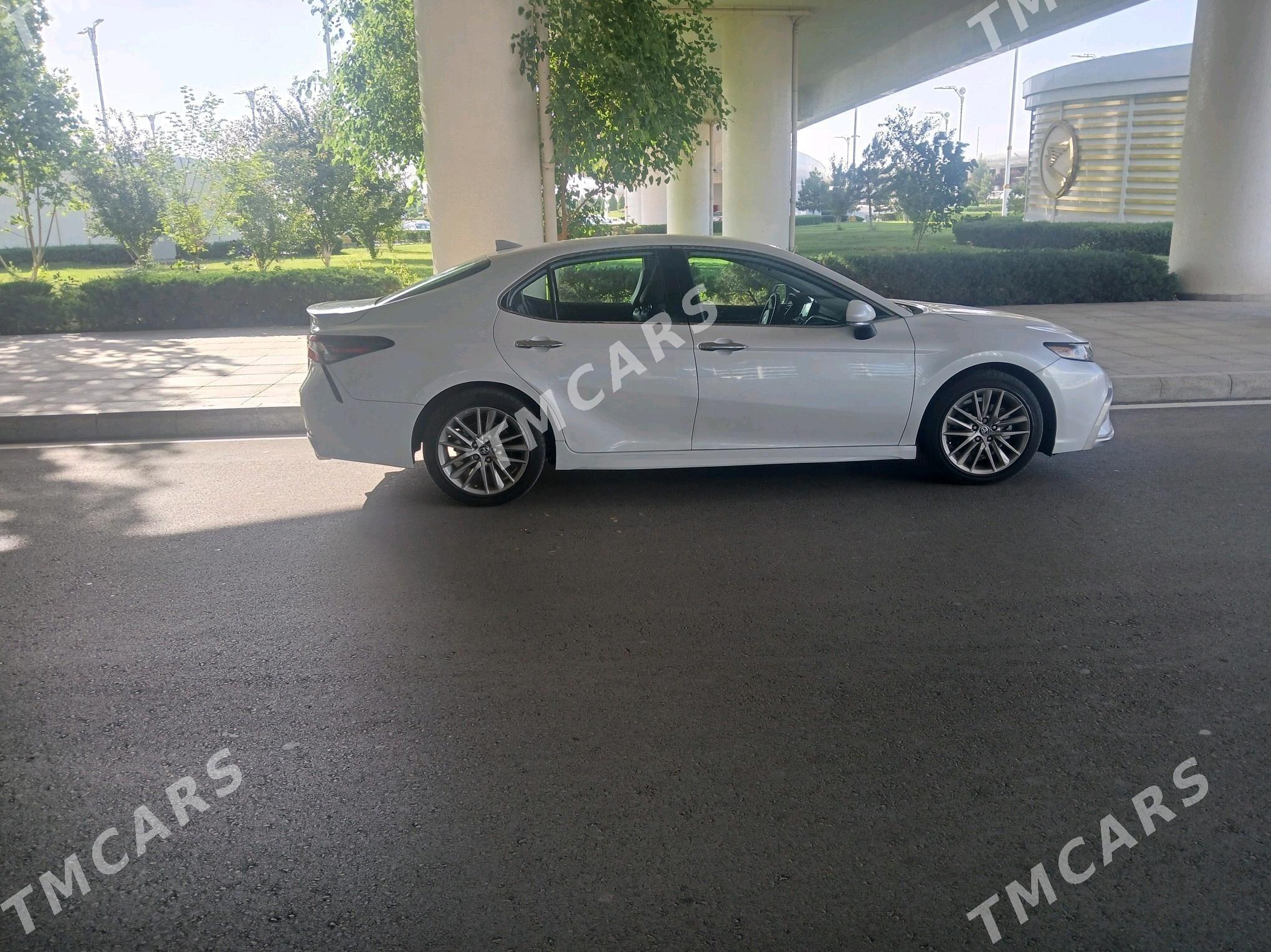 Toyota Camry 2022 - 320 000 TMT - Howdan "B" - img 4