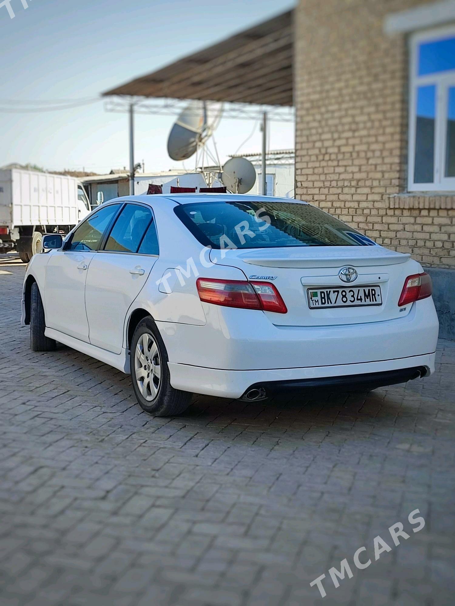 Toyota Camry 2008 - 190 000 TMT - Baýramaly - img 4