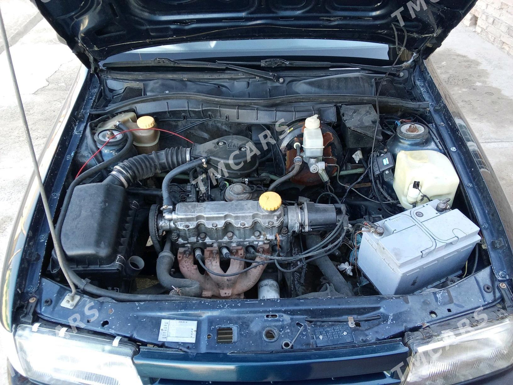 Opel Vectra 1991 - 34 000 TMT - Mary - img 7