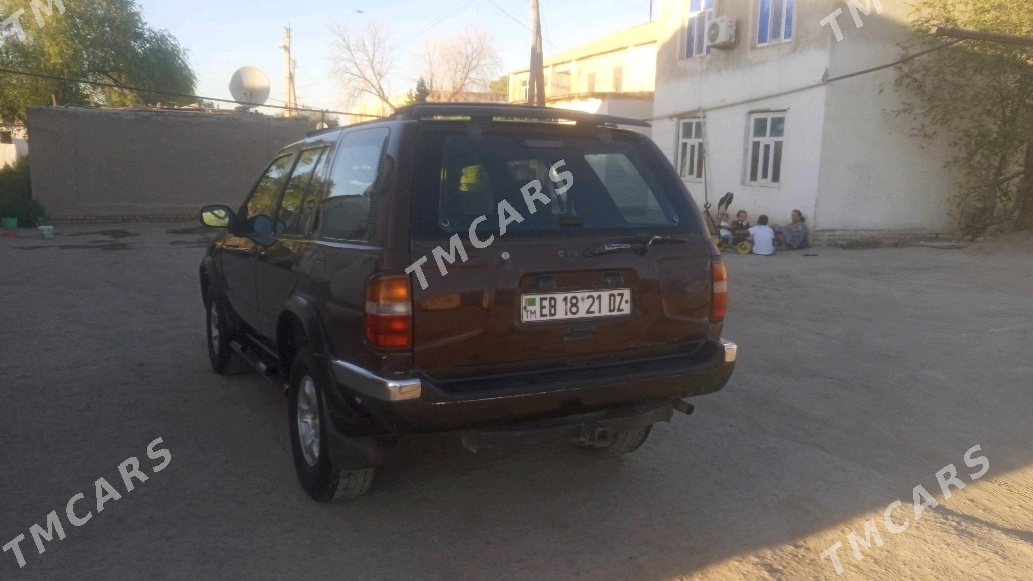 Nissan Pathfinder 1997 - 75 000 TMT - Gurbansoltan Eje - img 6