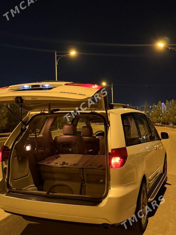 Toyota Sienna 2003 - 260 000 TMT - Хитровка - img 3