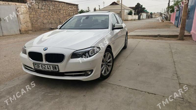 BMW F10 2010 - 230 000 TMT - Balkanabat - img 2