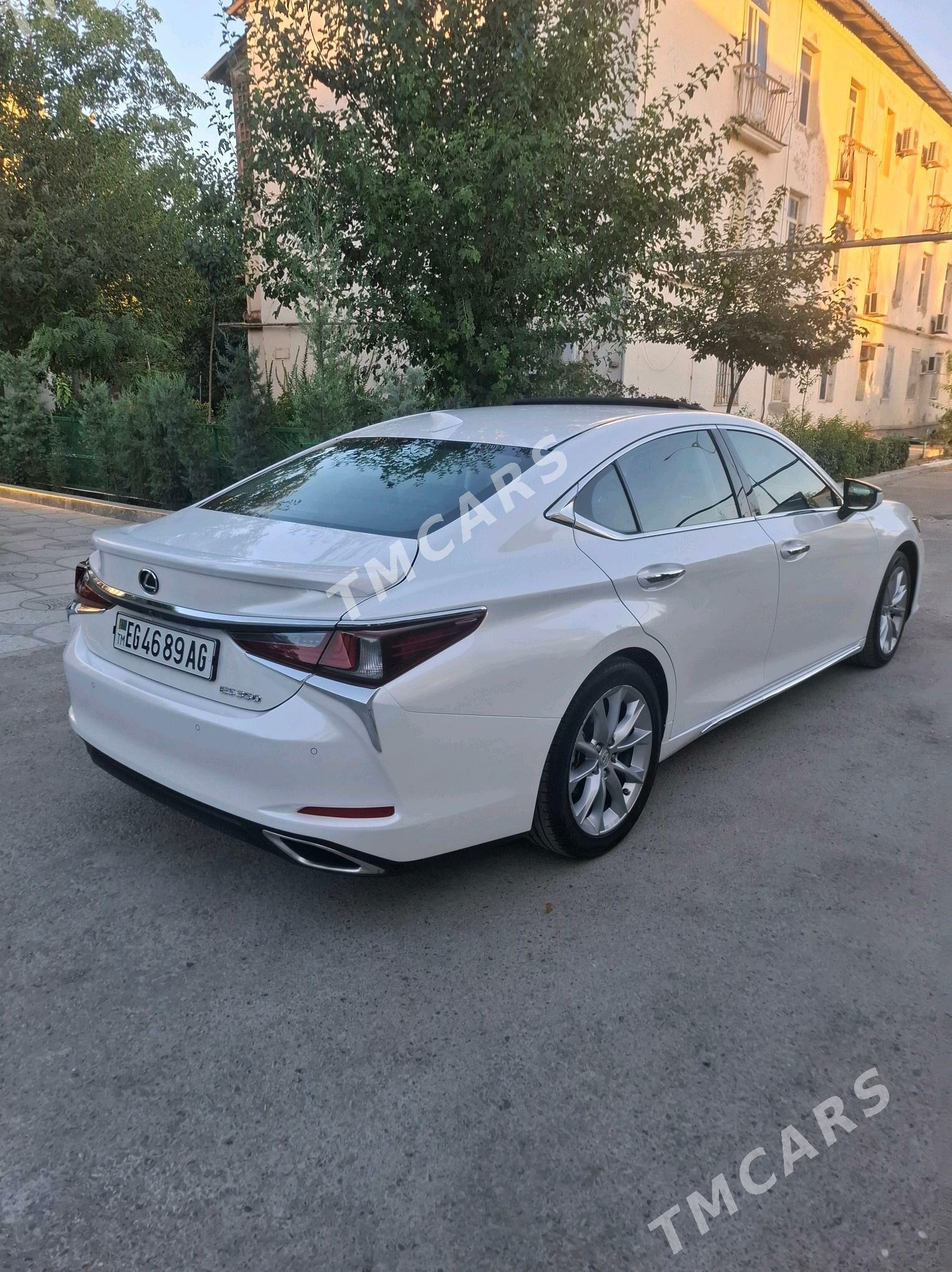 Lexus ES 350 2022 - 640 000 TMT - Howdan "B" - img 7
