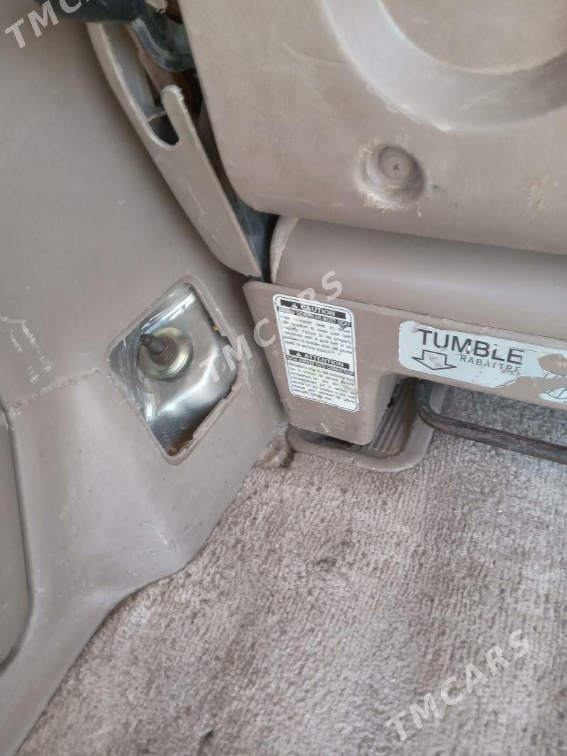 Toyota Sienna 2000 - 160 000 TMT - Murgap - img 5
