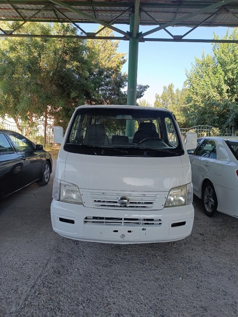 Nissan Urvan 2003 - 120 000 TMT - Türkmenabat - img 4