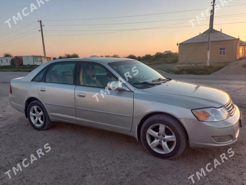 Toyota Avalon 2002 - 130 000 TMT - Байрамали - img 2