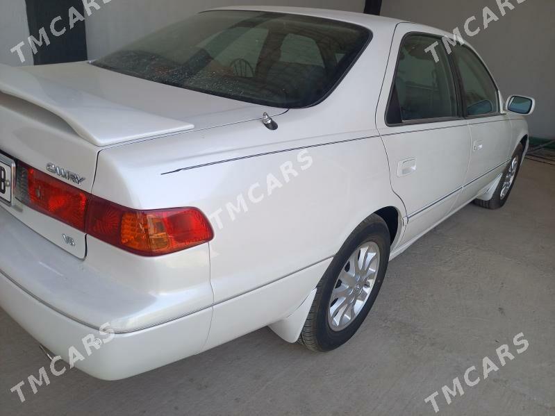 Toyota Camry 2000 - 175 000 TMT - Керки - img 3