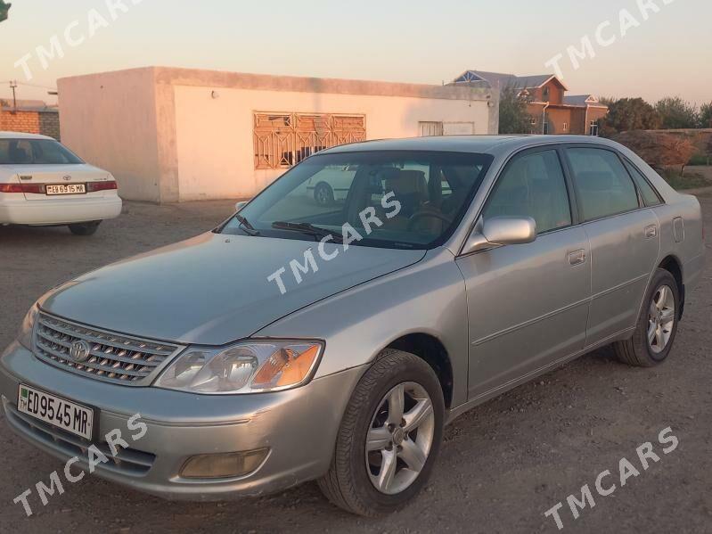 Toyota Avalon 2002 - 130 000 TMT - Байрамали - img 3