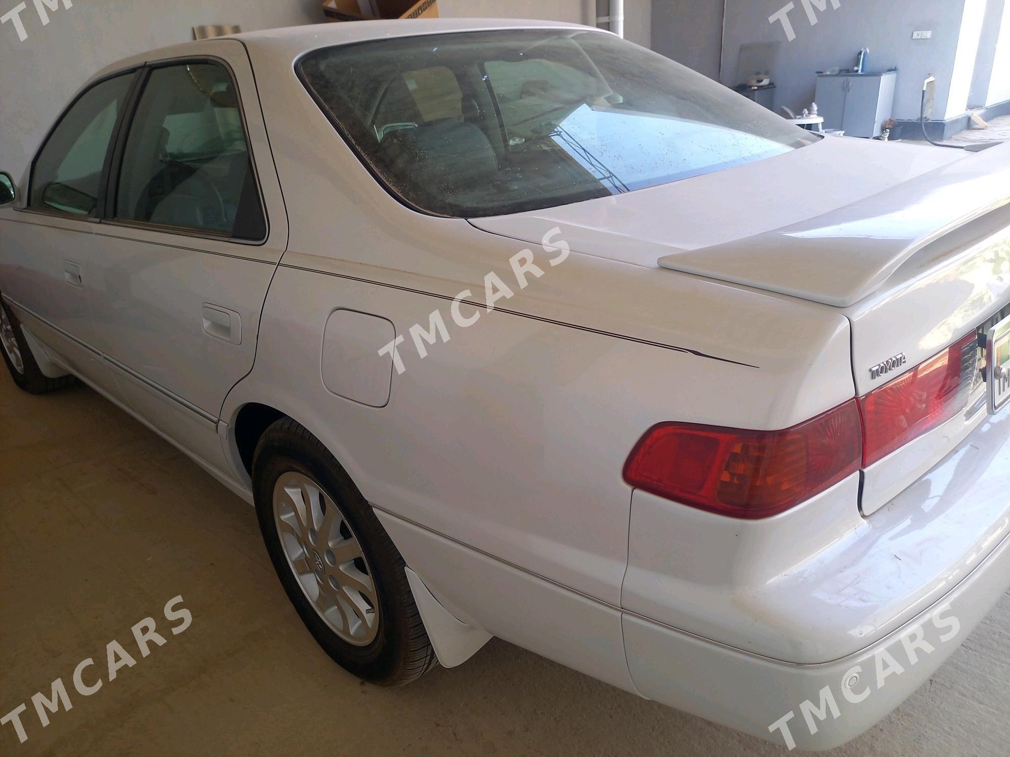 Toyota Camry 2000 - 175 000 TMT - Керки - img 6