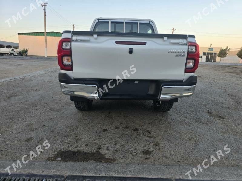Toyota Hilux 2025 - 725 000 TMT - Туркменабат - img 5