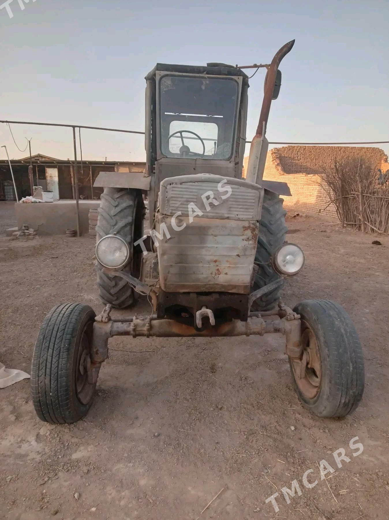 MTZ T-28 1990 - 16 000 TMT - Серахс - img 3