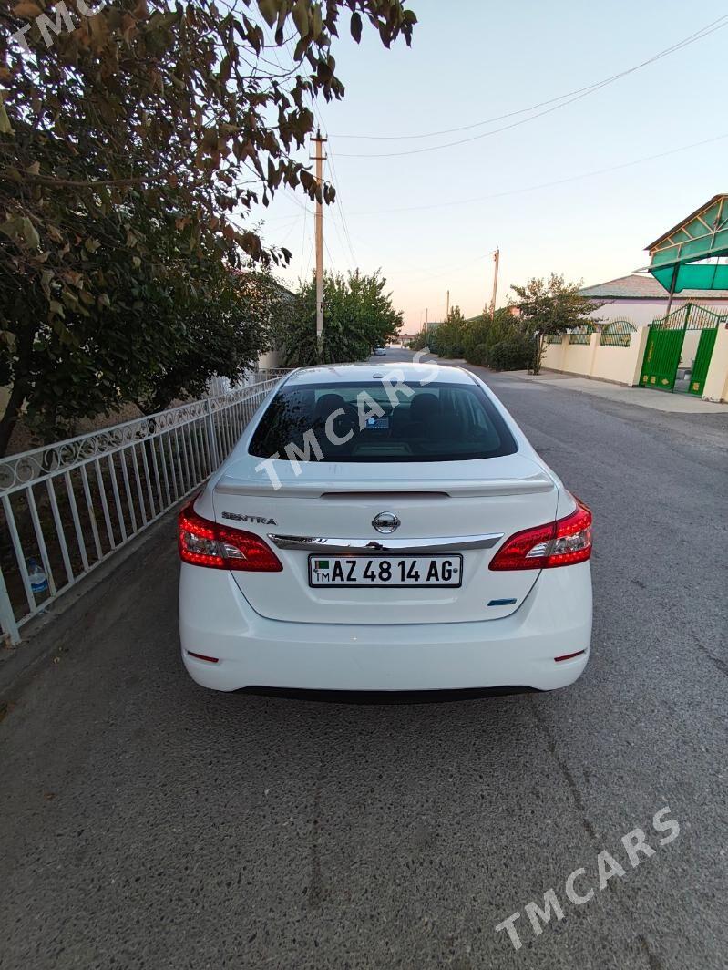 Nissan Sentra 2014 - 140 000 TMT - Бузмеин - img 4