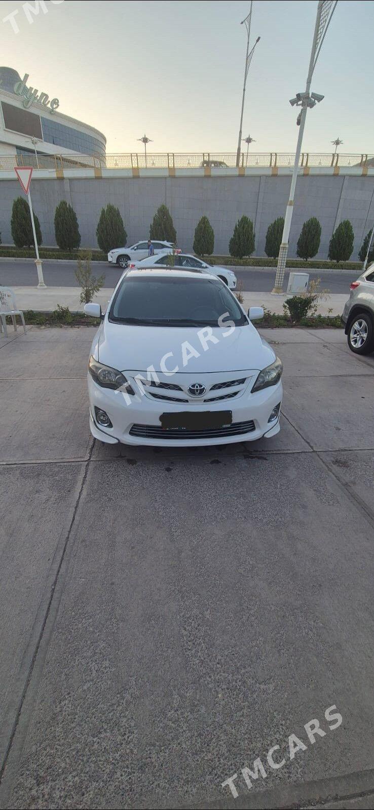 Toyota Corolla 2010 - 190 000 TMT - ул. Чехова -  Элитки (А.Ниязов шаёлы) - img 6