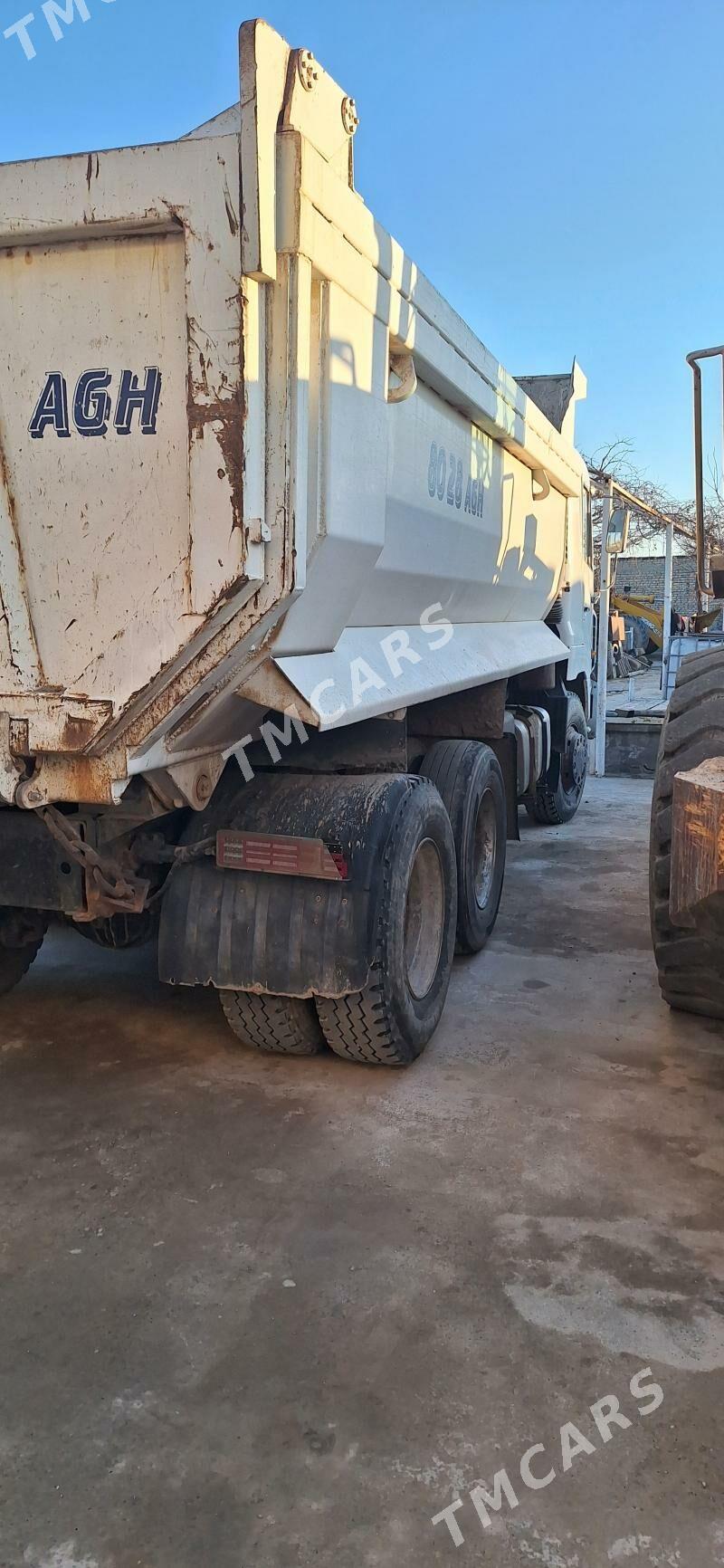 Howo Sinotruk 2009 - 400 000 TMT - Кака - img 4