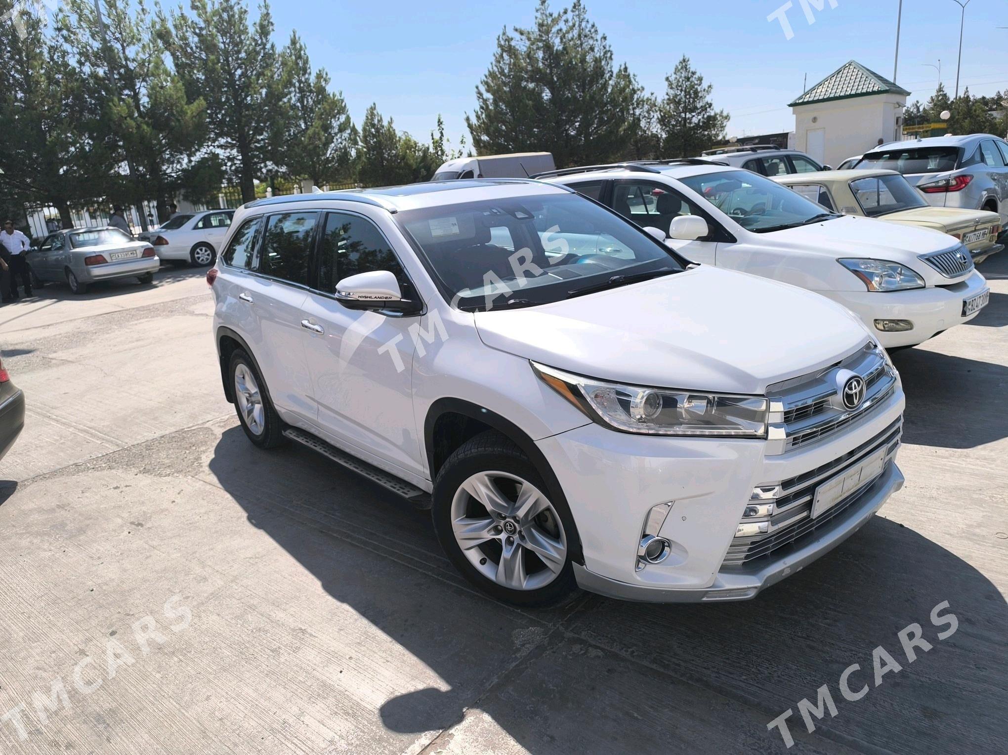 Toyota Highlander 2017 - 410 000 TMT - Чоганлы - img 3