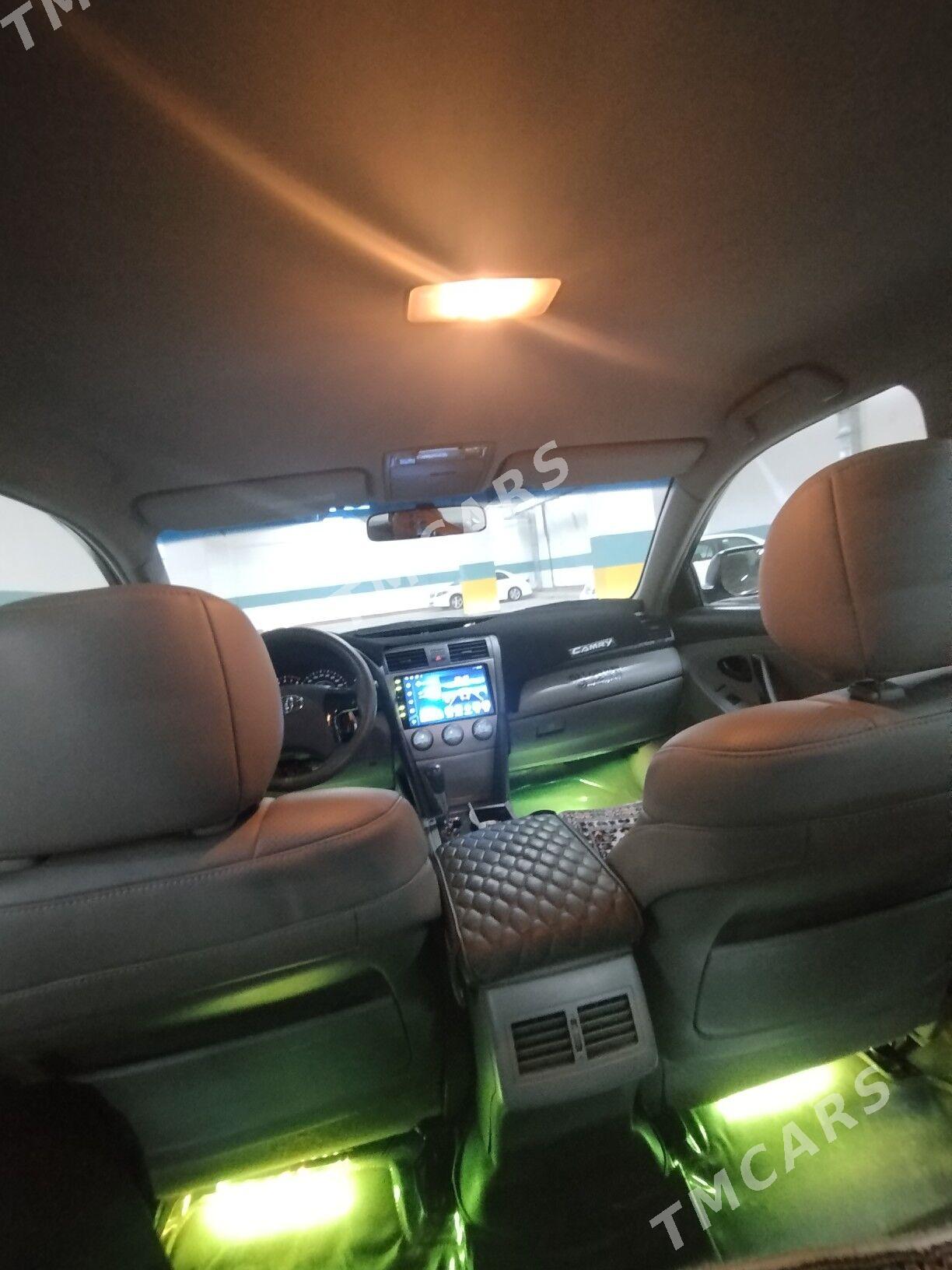 Toyota Camry 2010 - 165 000 TMT - Ашхабад - img 2