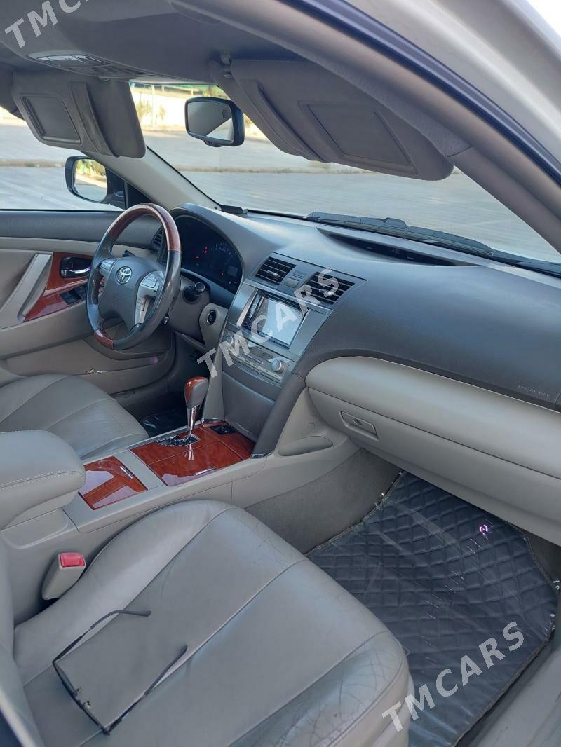 Toyota Camry 2011 - 238 000 TMT - 11 mkr - img 5