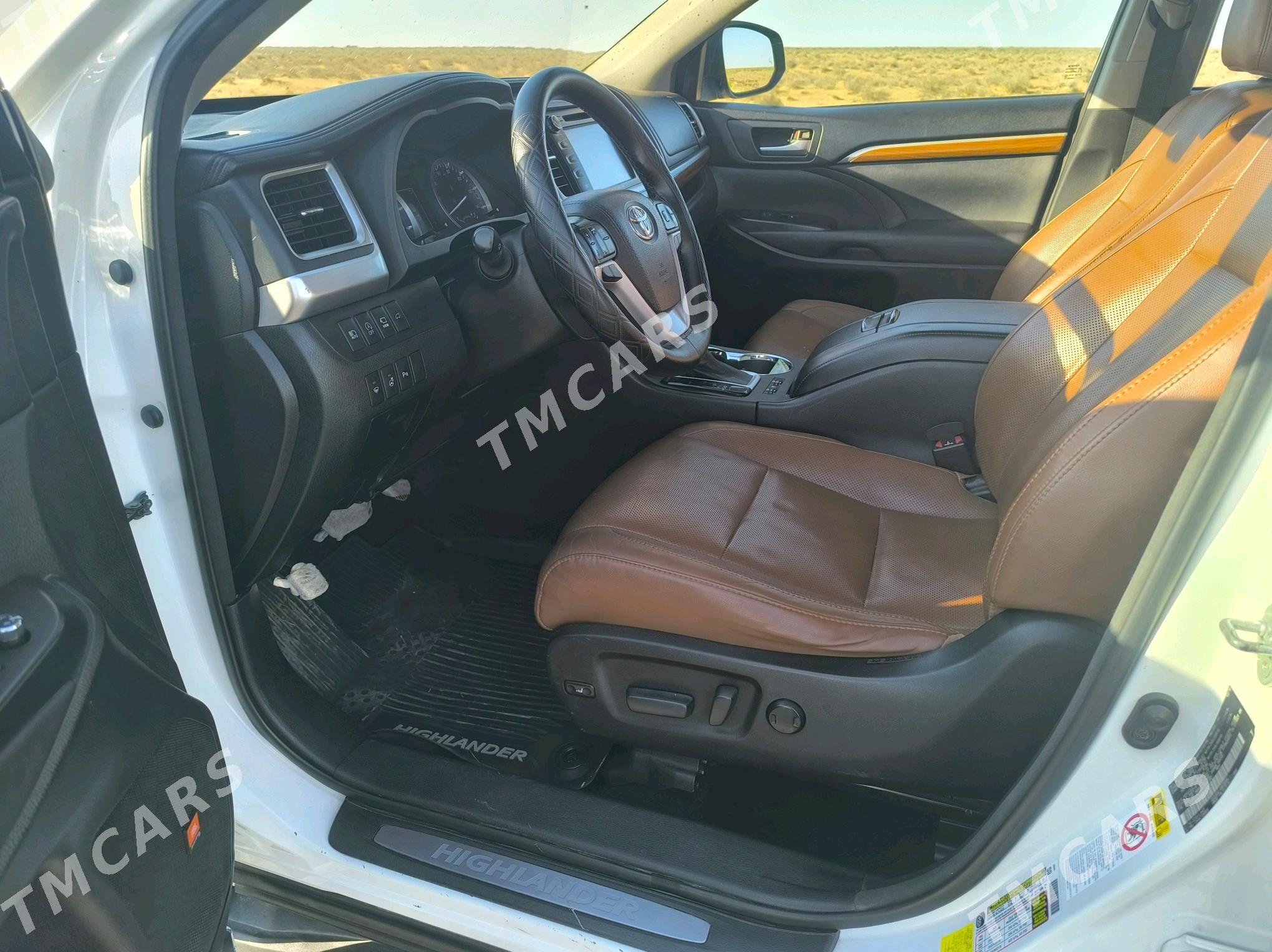 Toyota Highlander 2017 - 410 000 TMT - Чоганлы - img 9
