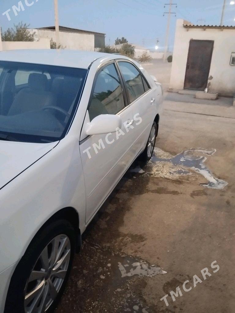 Toyota Camry 2005 - 135 000 TMT - Tejen - img 4