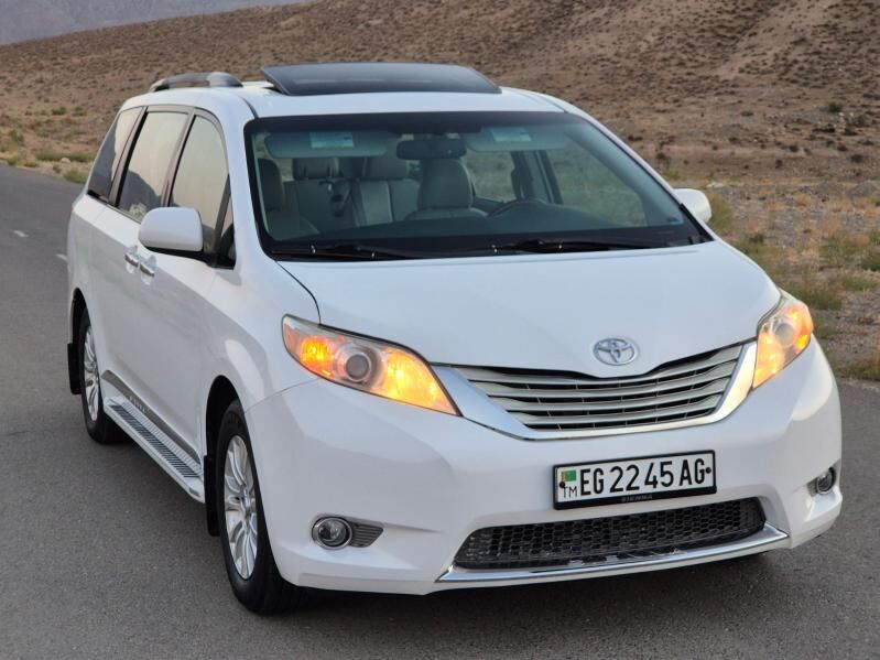 Toyota Sienna 2011 - 319 000 TMT - Гызыларбат - img 7
