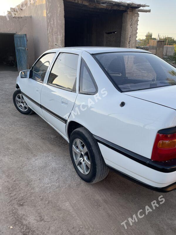 Opel Vectra 1989 - 32 000 TMT - Görogly (Tagta) - img 2