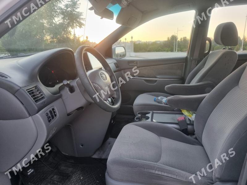 Toyota Sienna 2008 - 260 000 TMT - Дашогуз - img 4