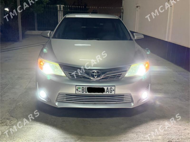 Toyota Camry 2012 - 210 000 TMT - Бузмеин - img 3