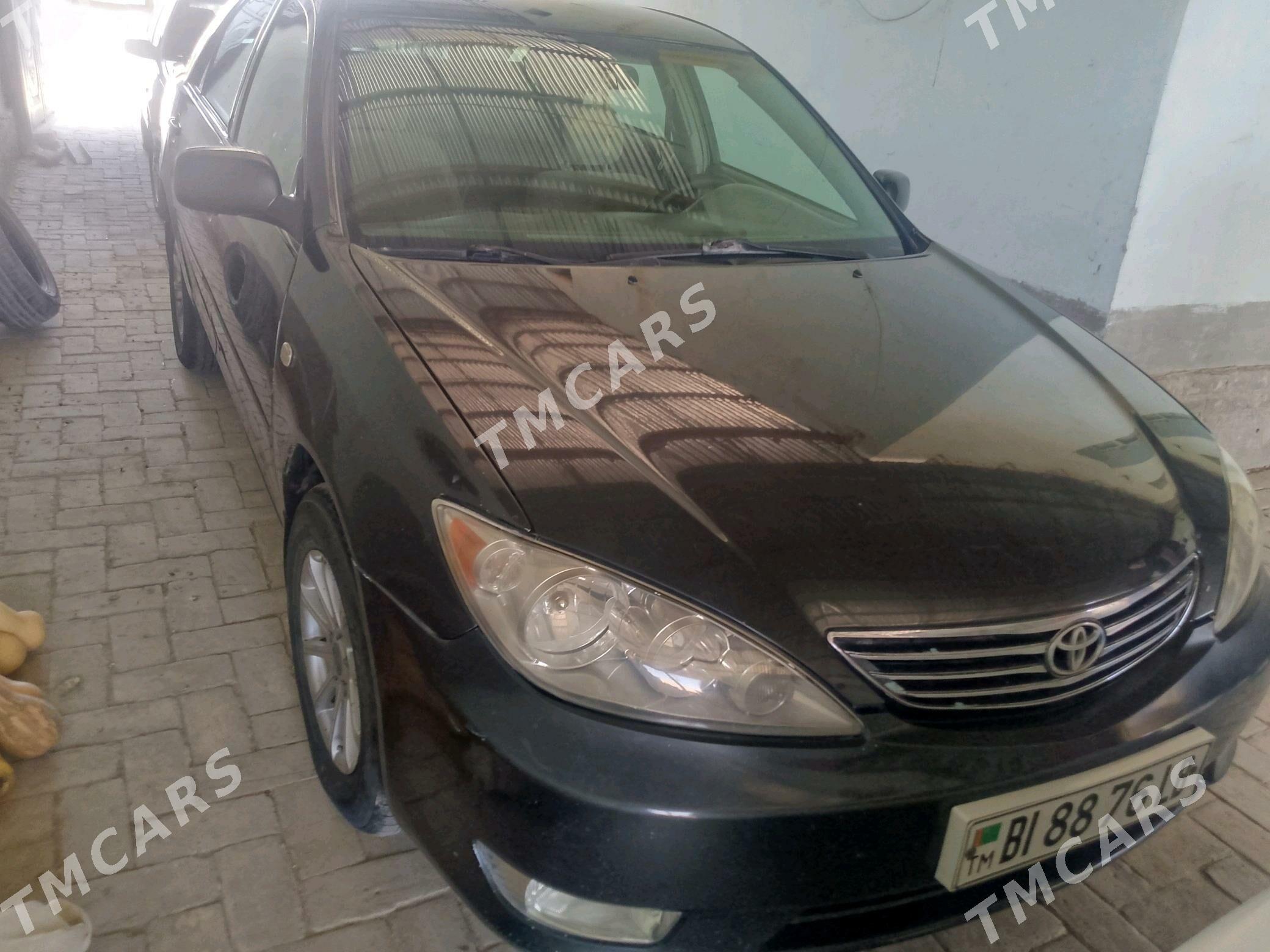 Toyota Camry 2003 - 122 000 TMT - Halaç - img 5