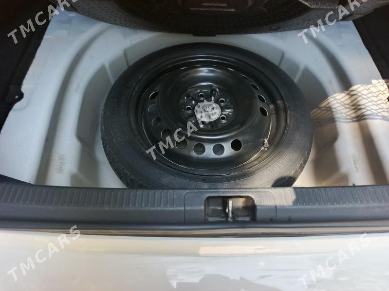 Toyota Camry 2018 - 300 000 TMT - Mary - img 4