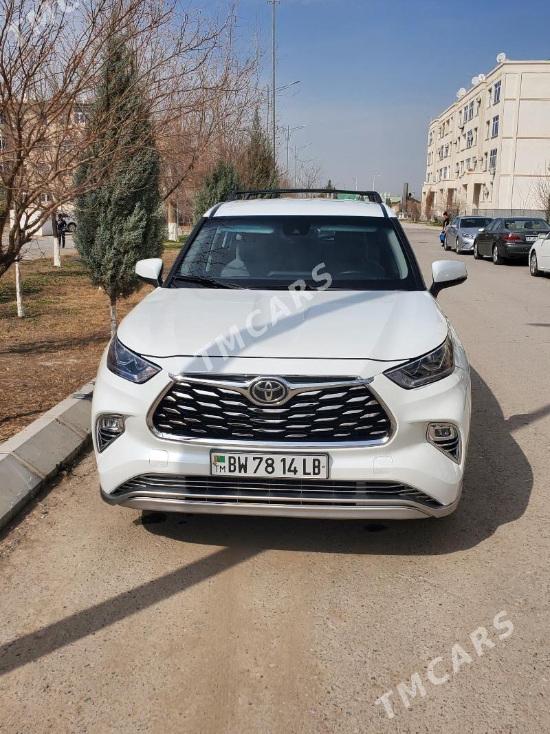 Toyota Highlander 2022 - 490 000 TMT - Türkmenabat - img 2