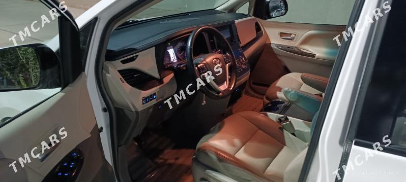 Toyota Sienna 2017 - 425 000 TMT - Aşgabat - img 2