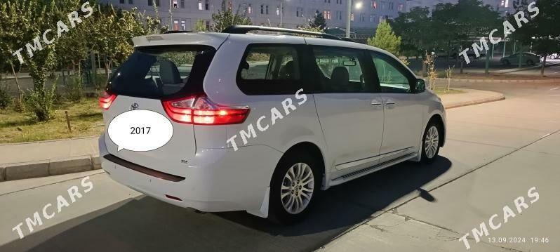 Toyota Sienna 2017 - 425 000 TMT - Aşgabat - img 4