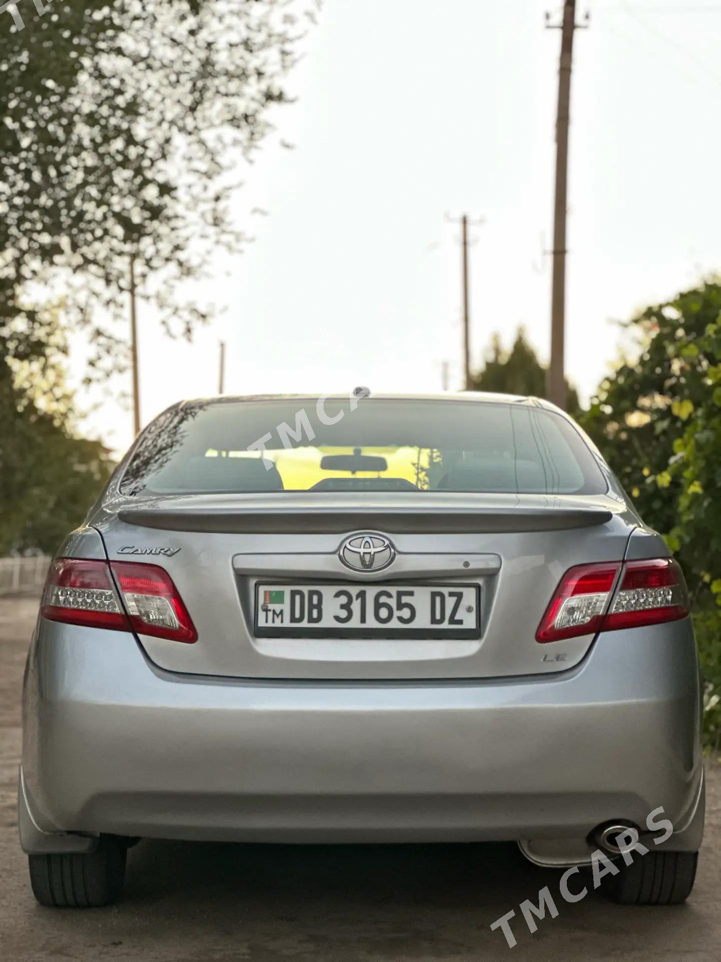 Toyota Camry 2011 - 220 000 TMT - Губадаг - img 2
