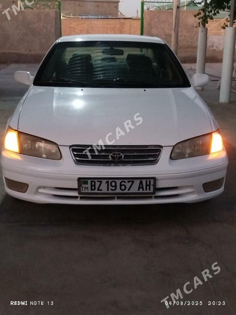 Toyota Camry 2000 - 115 000 TMT - Теджен - img 7