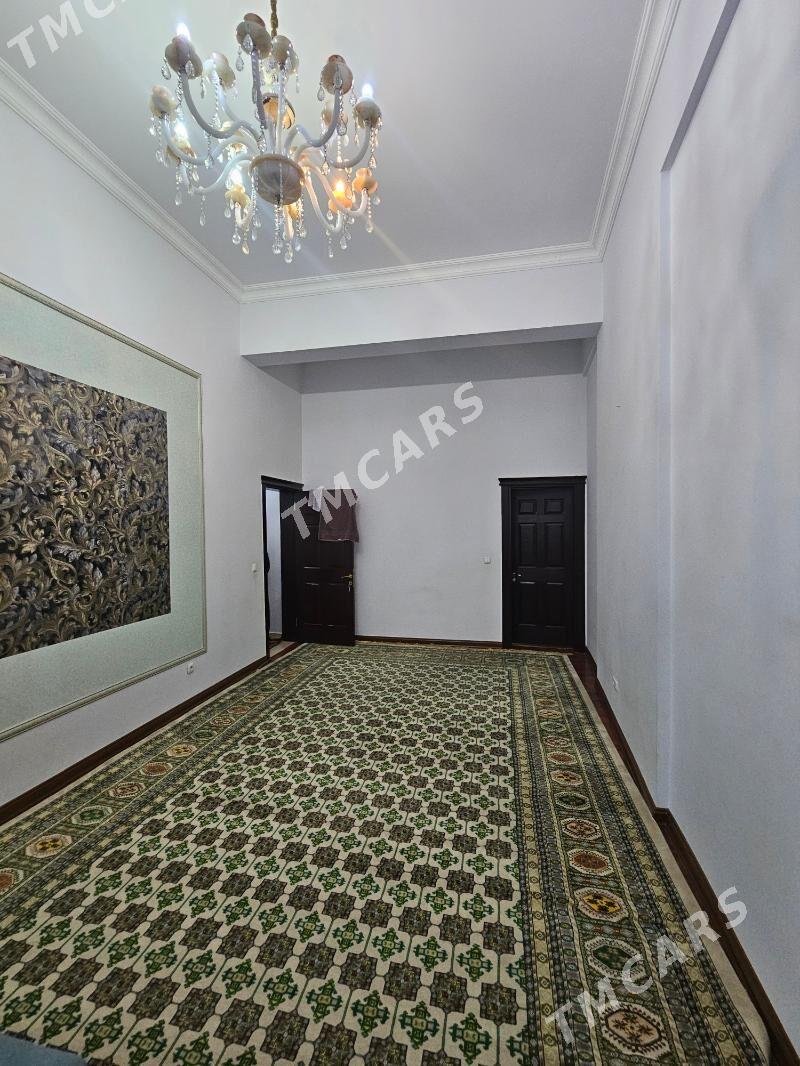 PODWOYSKİY ELİTKA - Aşgabat - img 4