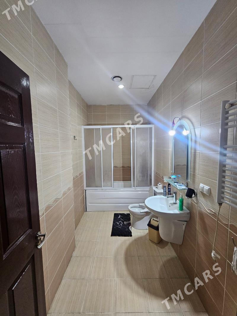 PODWOYSKİY ELİTKA - Aşgabat - img 7