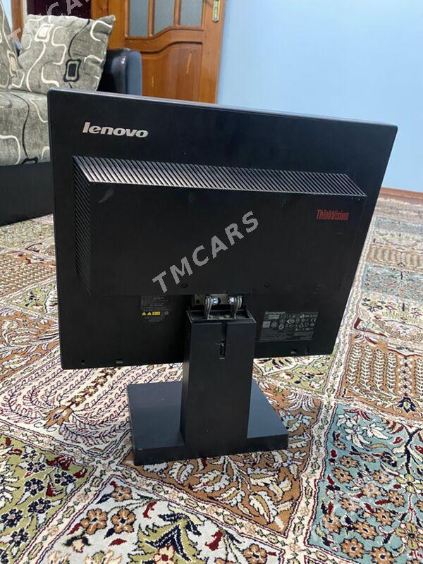 Manitor Lenovo - Mary - img 3