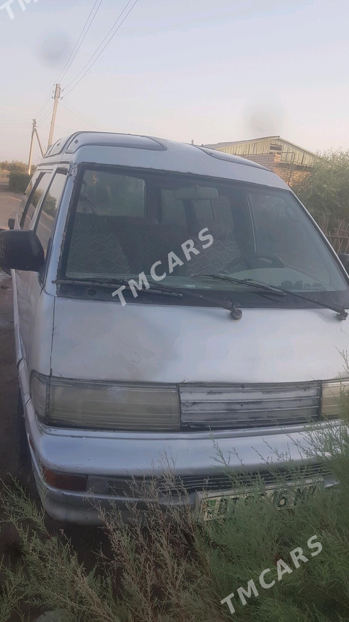 Toyota Town Ace 1989 - 19 000 TMT - Сакарчага - img 4
