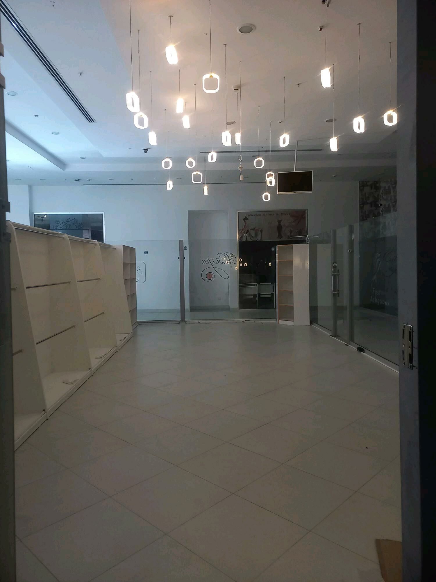 Satlyk Magazyn - Улица Ататурка - img 5