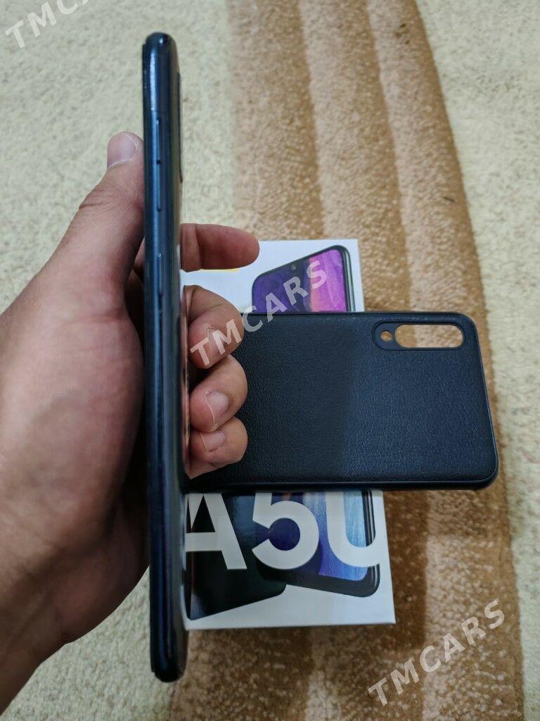 Samsung Galaxy A50 - Köşi - img 3