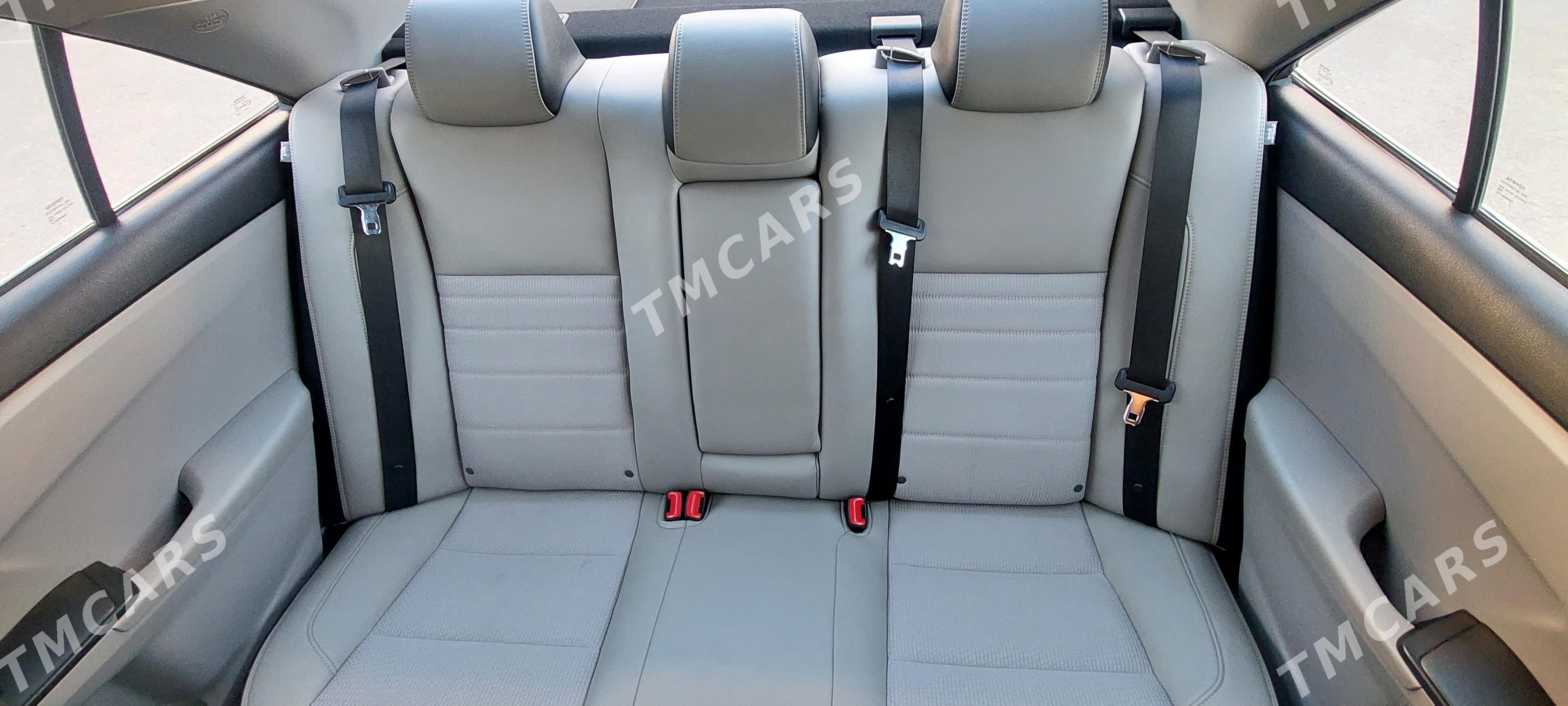 Toyota Camry 2017 - 300 000 TMT - Mary - img 9